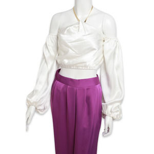 The Bar Women's White With Gold Neckline Long Sleeve Top - Used - Size XS